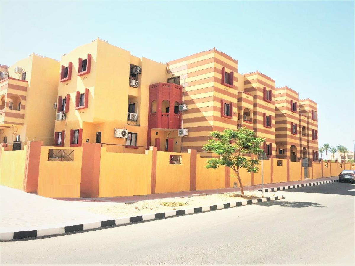 Porto Port Ghalib Apartment Luaran gambar